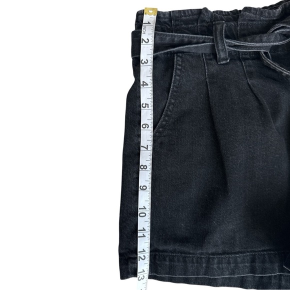 American Eagle Black Paperbag Denim Shorts Size 10 - Picture 5 of 6